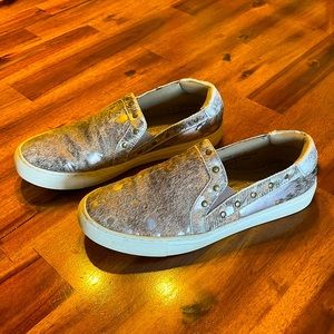 Boutique by Corky’s. Size 7.